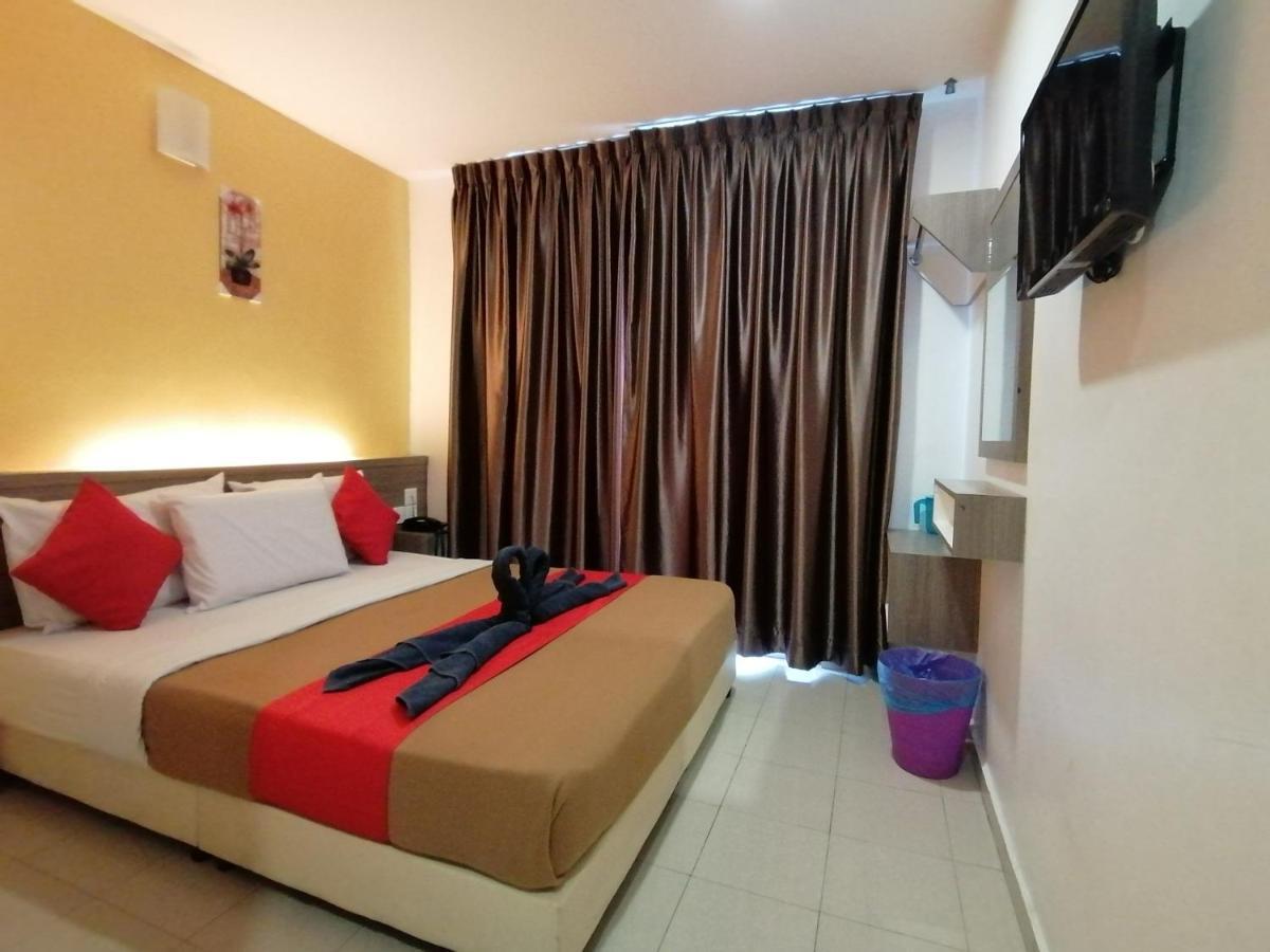 Yellow Mansion Hotel Melaka Raya Exterior foto