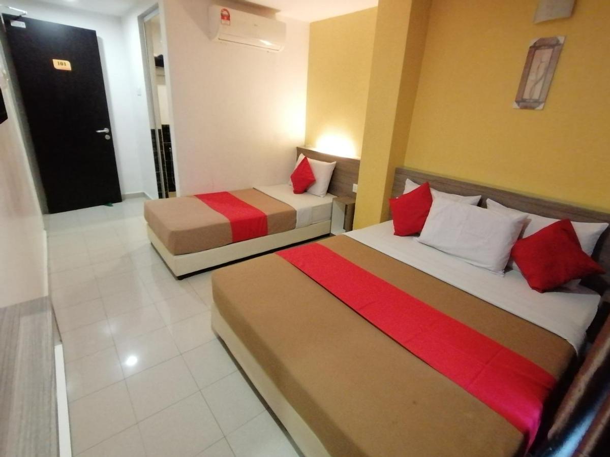 Yellow Mansion Hotel Melaka Raya Exterior foto