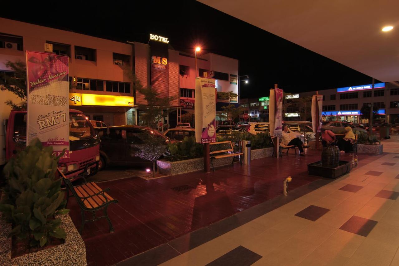 Yellow Mansion Hotel Melaka Raya Exterior foto