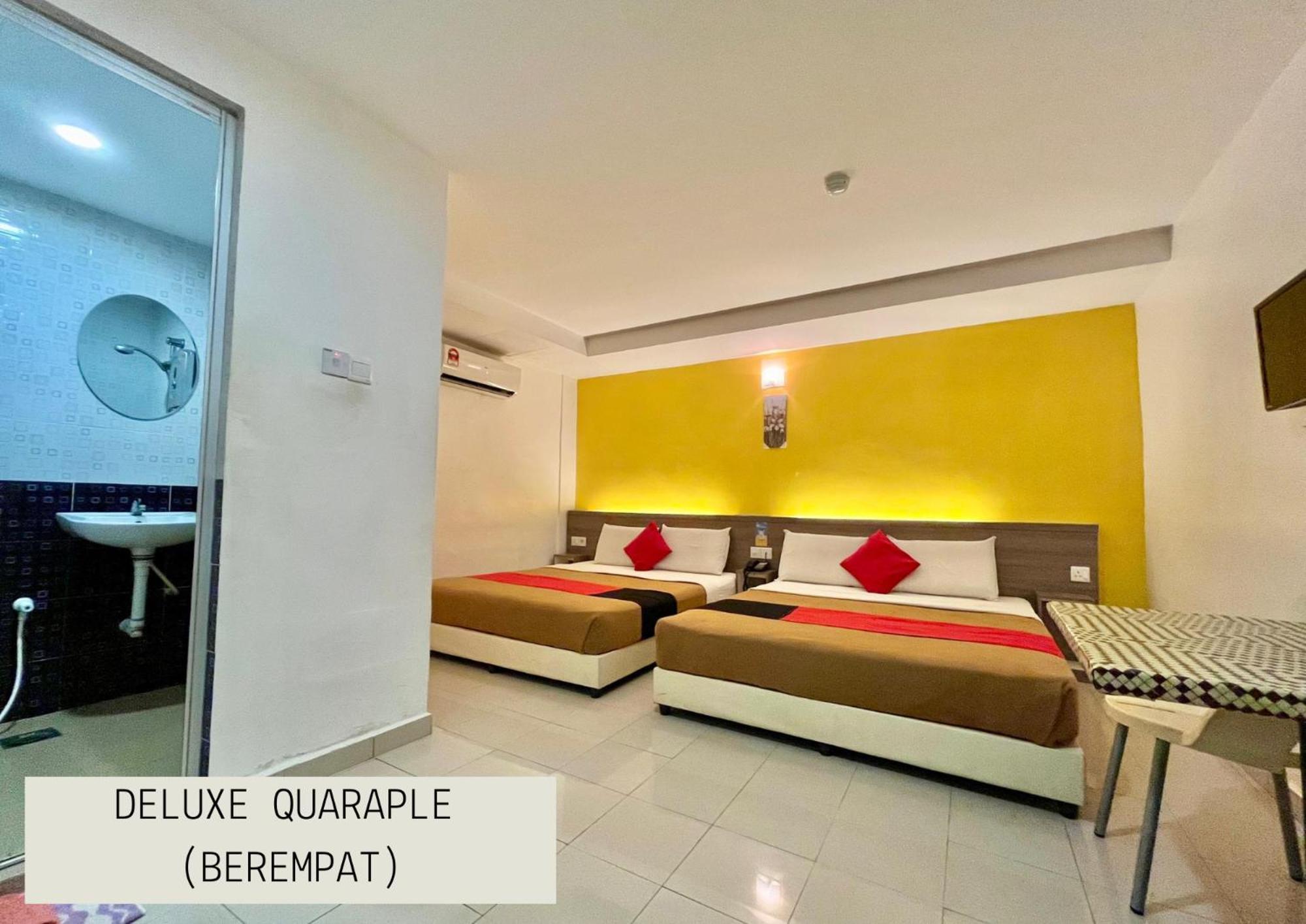 Yellow Mansion Hotel Melaka Raya Exterior foto